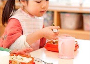 Tips Agar Anak Mau Makan Bekal Sekolah Yang Dibawanya