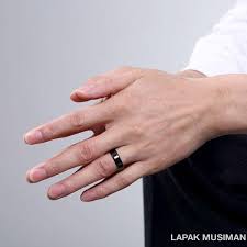 Model cincin Pria Elegan